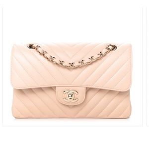 Chanel small classic flap caviar